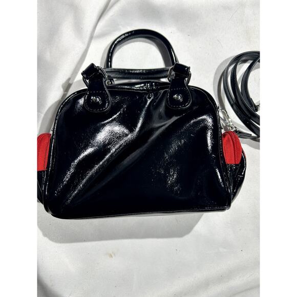 NWOT Paul Frank Patent Leather handbag with a crossbody strap - Picture 4 of 9
